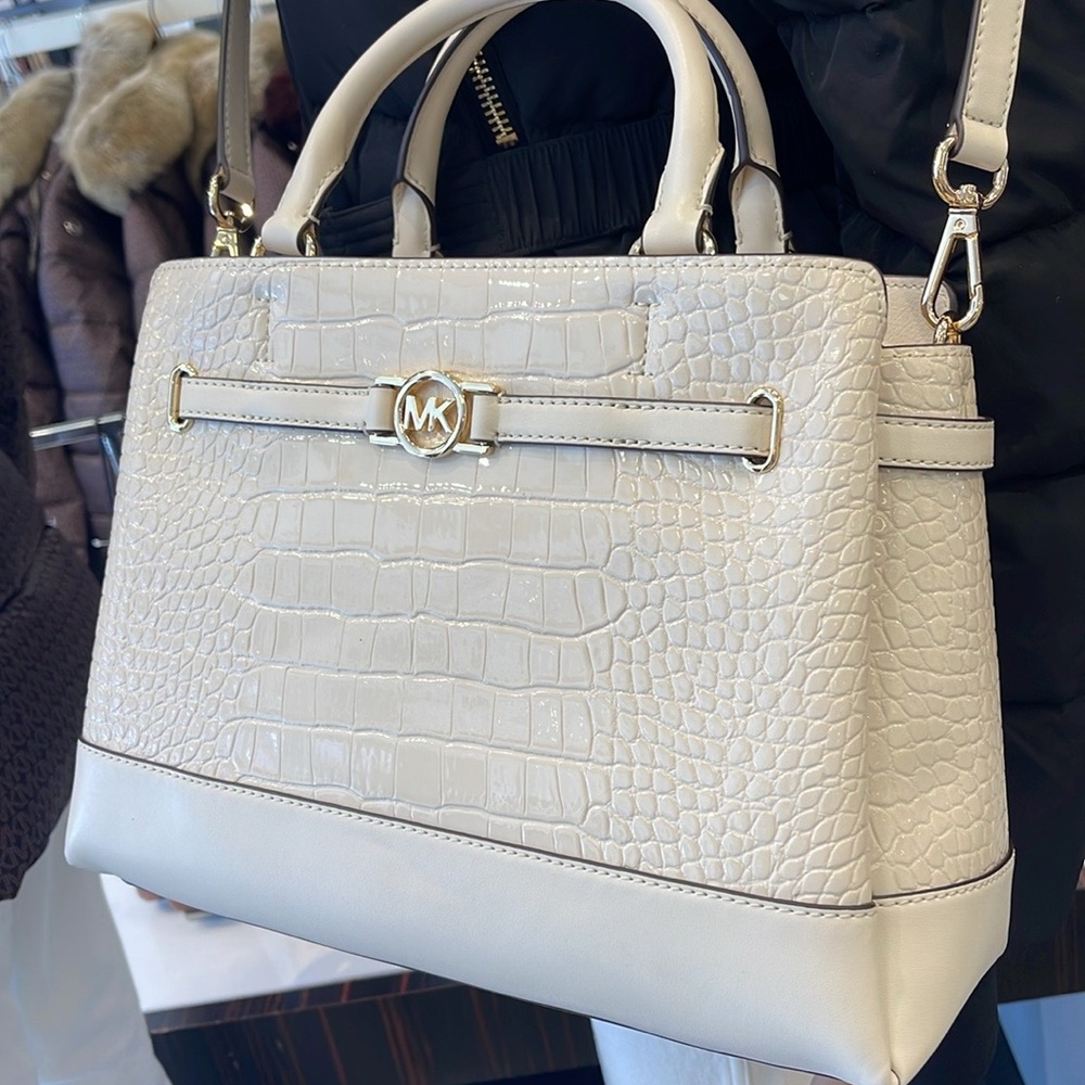 MICHAEL KORS
Reed Large Leather Belted Satchel Crossbody Handbag Center Zip - Picture 2 of 16